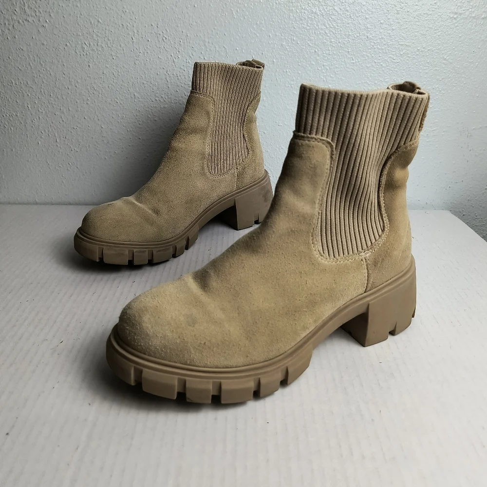 Steve Madden Hayle 7.5 Tan Platform Chelsea Chunky Boots Shoes